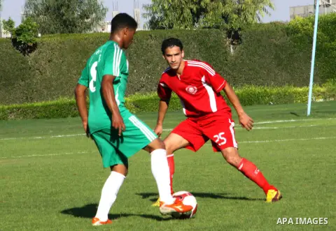 Palestinian soccer team of al-Ahly and the team of Rafah play during the 4th round in the premier league in Gaza city on Oct. 06 2012. Photo by Alaa Shamaly