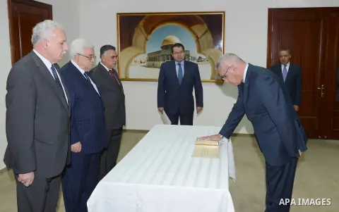 Palestinian President Mahmoud Abbas (Abu Mazen) during the sworn of ambassador of the State of Palestine to Kuwait Rami Ihsan Tahboub in the West bank city of Ramallah on Oct. 09, 2012. Photo by Thaer Ganaim