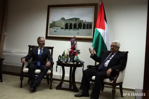Palestinian President Mahmoud Abbas meets with Brazilian foreign Minister Antonio Patriota, in the West Bank city of Ramallah on October 15, 2012. Photo by Issam Rimawi