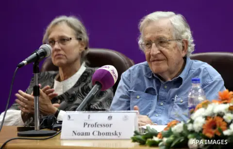 Jewish-American scholar and activist Noam Chomsky during his visit to the Islamic University in Gaza City, on Oct. 20, 2012. Photo by Majdi Fathi