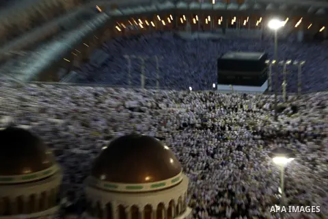 Muslim pilgrims circle the Kaaba and pray at the Grand mosque during the annual haj pilgrimage in the holy city of Mecca October 22, 2012, ahead of Eid al-Adha which marks the end of haj. On October 25, the day of Arafat...