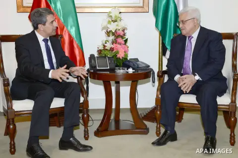 Palestinian president Mahmud Abbas (R) and Bulgarian President Rosen Plevneliev meet in the West Bank city of Ramallah on October 24, 2012. Plevneliev is on an official visit to Israel and Palestinian territories. Photo...