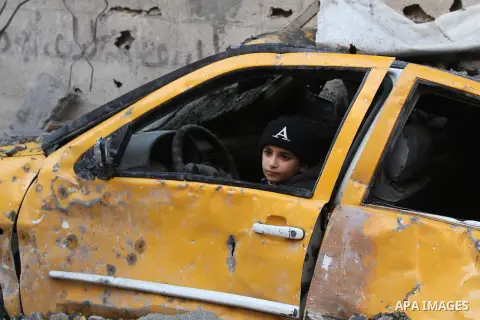 Palestinian Family members inspect thier house destroyed during a recent Israeli airstrike in Gaza City, 23 November 2012. Palestinians and Israelis on both sides of the Gaza border tried to resume everyday life after a...