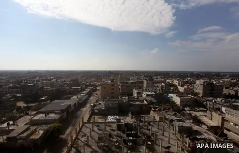 A General view from the smuggling tunnels area to Gaza strip in the Egyptian-Gaza border in Rafah, in the southern Gaza Strip November 27, 2012. Knee-deep in craters carved out by Israeli air strikes, Palestinians wielde...