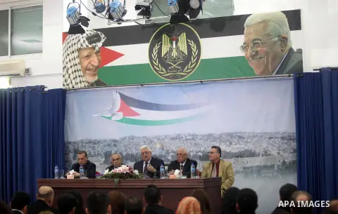 Palestinian President Mahmoud Abbas speaks during a meeting with members of the media in the West Bank city of Ramallah December 5, 2012. Israel moved forward on Wednesday with plans to build some 3,000 settler homes in...