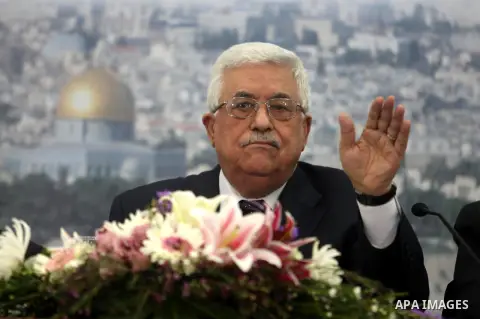 Palestinian President Mahmoud Abbas speaks during a meeting with members of the media in the West Bank city of Ramallah December 5, 2012. Israel moved forward on Wednesday with plans to build some 3,000 settler homes in...