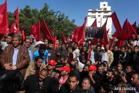 Palestinians take part in a rally organized by the Popular Front for the Liberation of Palestine (PFLP) to celebrate the 45th anniversary of its founding in Gaza City December 6, 2012. Photo by Ashraf Amra