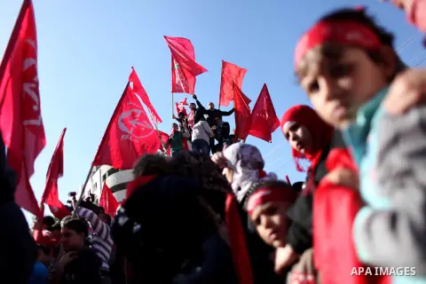 Palestinians take part in a rally organized by the Popular Front for the Liberation of Palestine (PFLP) to celebrate the 45th anniversary of its founding in Gaza City December 6, 2012. Photo by Ashraf Amra