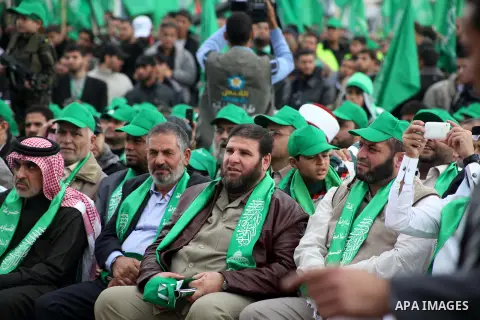 Palestinian factions leaders take part in a Hamas rally marking the 25th anniversary of the Islamist movement's founding in Gaza City on December 8, 2012. Hamas chief Khaled Meshaal arrived to Gaza strip on December 7 du...