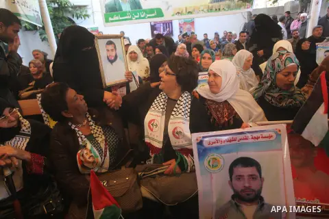 Leila Khaled participates a weekly activity calling for their liberty at the Red Cross headquarters in Gaza City on December 10, 2012. Photo by Ashraf Amra