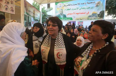 Leila Khaled participates a weekly activity calling for their liberty at the Red Cross headquarters in Gaza City on December 10, 2012. Photo by Ashraf Amra