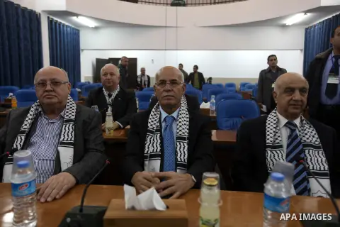 Members of Lebanese delegation meets with members of Palestinian Legislative Council during their tour to the Gaza Strip, in Gaza city on Dec . Bahiya Hariri, the sister of former Lebanese Prime Minister Rafeq Hariri, en...