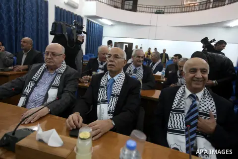 Members of Lebanese delegation meets with members of Palestinian Legislative Council during their tour to the Gaza Strip, in Gaza city on Dec . Bahiya Hariri, the sister of former Lebanese Prime Minister Rafeq Hariri, en...