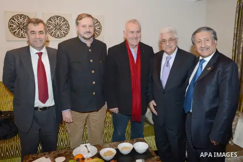 Palestinian President Mahmoud Abbas (Abu Mazen), meets with General Coordinator of the left common in Spanish capital Madrid, on Dec.18, 2012. Photo by Thaer Ganaim