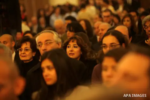 Christians attend Christmas mass in Cairo, on December 24, 2012. Photo by Ashraf Amra