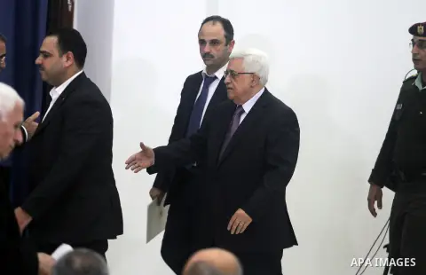 Palestinian President Mahmoud Abbas, attends a meeting of his Fatah Party, at his headquarter in the West Bank city of Ramallah, 26 December 2012. Photo by Issam Rimawi
