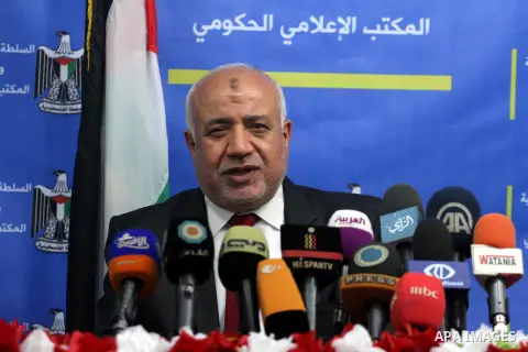 Palestinian Attorney General, consultant, Ismail Jabr, speaks during a news conference in Gaza city, May 05, 2013. Photo by Mohammed Asad