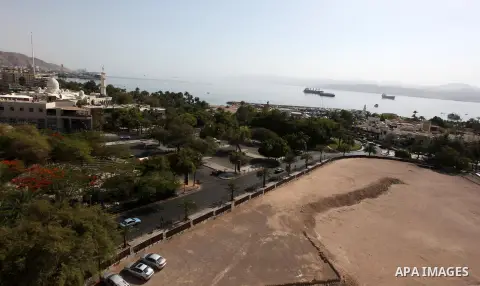 A general view shows the port of Jordanian town of Aqaba May 24, 2013. Photo by Issam Rimawi