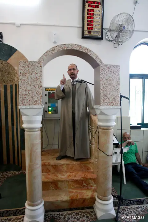 Palestinian worshipers attend Friday prayer at Mohamed al-Fateh mosque in Jerusalem's Old city, June 14, 2013. An Israeli court in Jerusalem has decided to allow the Israeli government to demolish a section of Mohammed a...