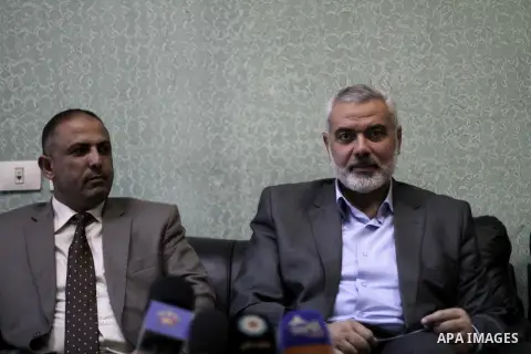 Palestinian Prime Minister in Gaza Strip Ismail Haniyeh visits the Jordanian military field hospital, in Gaza Stip on Oct. 22, 2013. Photo by Ashraf Amra