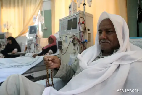 Palestinian patients undergo kidney dialysis at Abu Yousef al-Najjar hospital in Rafah in the southern Gaza Strip Nov. 24, 2013. Gaza has been almost entirely without fuel for weeks, and the resulting shut down of the St...
