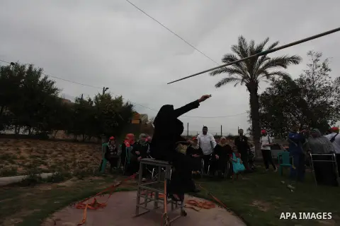 Palestinians Disabled participate in an athletics championship for disabled, at Al-Jazeera Club in Gaza city on April 19, 2014. Photo by Ashraf Amra