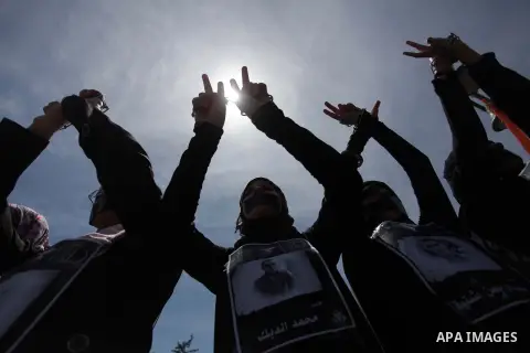 Palestinian youths take part a protest to solidarity with Palestinian prisoners on hunger strike in Israeli jails in Gaza City on May 19, 2014. Israel had refused to release as promised a last group of Palestinian prison...
