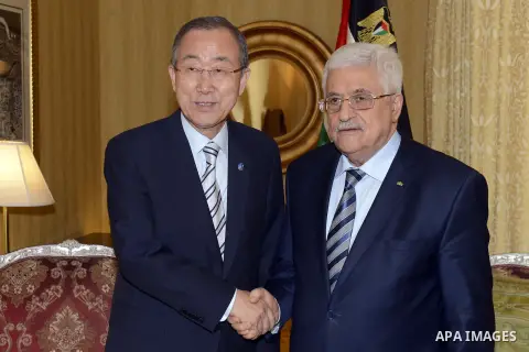 Palestinian President, Mahmoud Abbas (Abu Mazen) meets with UN Secretary-General, Ban Ki-moon, in Doha, Qatar, on July 20, 2014. Photo by Thaer Ganaim