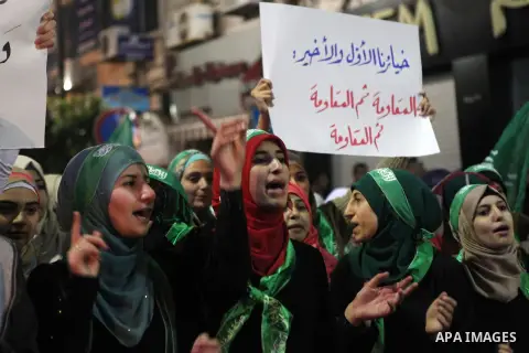 Palestinian protesters take part in a demonstration against Israel's military action and violence in the Gaza strip, in the West Bank City of Ramallah July 21, 2014. The Palestinian death toll in an Israeli offensive in...
