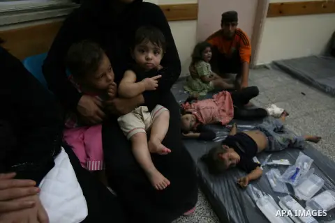 Injured Palestinian children receive medical treatment at al-Najar hospital in Rafah in the southern of Gaza strip, following an Israeli military strike on August 1, 2014. Egypt told Palestinian officials it is delaying...