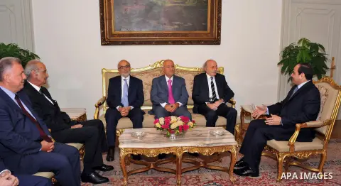 A handout photo made available by the Egyptian Presidency shows Egyptian President Abdel Fattah al-Sissi meets with Lebanese Druze leader and Lebanese Progressive Socialist Party (PSP) chairman Walid Jumblatt in Cairo, E...