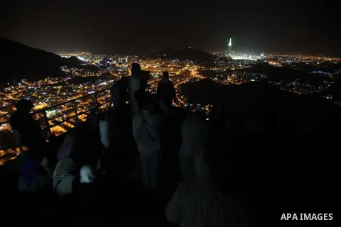 Muslim pilgrims pray at Mount Al-Noor during the annual haj pilgrimage in Mecca, on September 29, 2014, Mount Al-Noor houses Ghar-E-Hira or Hira cave, where Prophet Mohammad is said to have spent a great deal of time in...