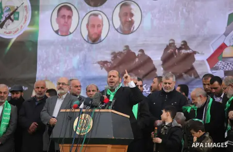 Senior Hamas leader Khalil El-Hayyah, speaks during rally marking the 27th anniversary of Hamas' founding, in Gaza City December 14, 2014. Photo by Ashraf Amra
