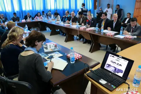 James Rawley, United Nations' humanitarian coordinator for the Palestinian territories, visits the European Gaza Hospital, in of Khan Younis in the southern Gaza Strip. Photo by Abed Rahim Khatib