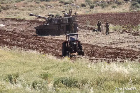 Israeli army take part in a military exercises at the Palestinian Agricultural Lands in the West Bank village of Khirbet al-Tawil, south of Nablus, on May 3, 2015. Photo by Nedal Eshtayah