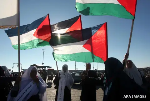 Palestinians take part in a rally ahead of the commemorations of the 67th anniversary of the ''Nakba'', at the Gaza seaport on May 7, 2015. ''Nakba'' means in Arabic ''catastrophe'' in reference to the birth of the state...