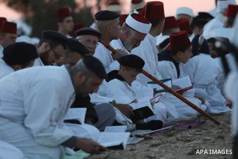 Members of the Samaritan sect take part in a traditional pilgrimage marking the holiday of Passover atop Mount Gerizim near the West Bank city of Nablus, on May 9, 2015. Samaritans have been present on the Land of Israel...