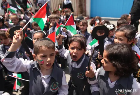Palestinian children take part in a march ahead of the commemorations of the 67th anniversary of the ''Nakba'', in Gaza city on May 13, 2015. ''Nakba'' means in Arabic ''catastrophe'' in reference to the birth of the sta...