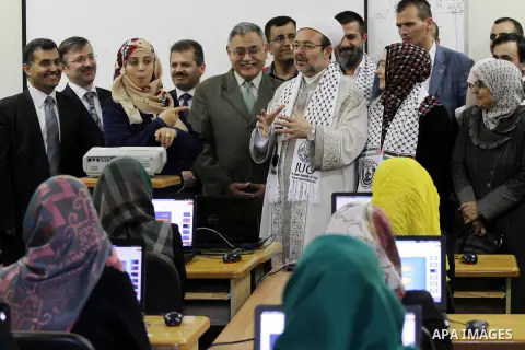 Turkish minister of religious affairs Muhammad Kurmazmore visits the Islamic University, in Gaza city on May 17, 2015. Photo by Mohammed Asad