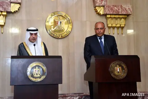 Egyptian Foreign Minister, Sameh Shoukry (R), and Saudi Foreign Minister, Adel al-Jubeir (L), deliver a press conference at the Presidential Palace, Cairo, 30 July 2015. According to reports al-Jubeir and Shoukry have un...