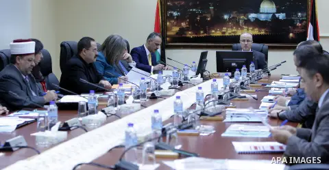 Palestinian Prime Minister Rami Hamdallah chairs a meeting of the council of ministers in the West Bank city of Ramallah, on Sep. 01, 2015. Photo by Prime Minister Office