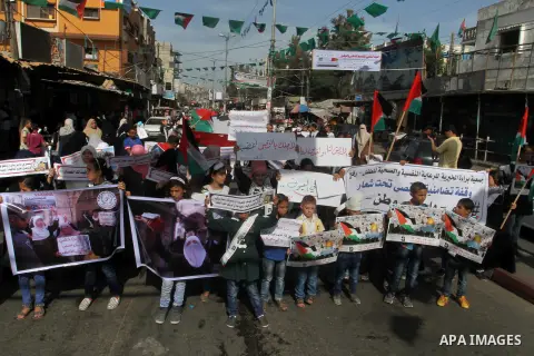 Palestinian students take part in a protest to show solidarity with Al-Aqsa Mosque compound and Palestinians in west Bank in Rafah in the southern Gaza srtip on Oct. 22, 2015. violence and protests against Israel's occup...
