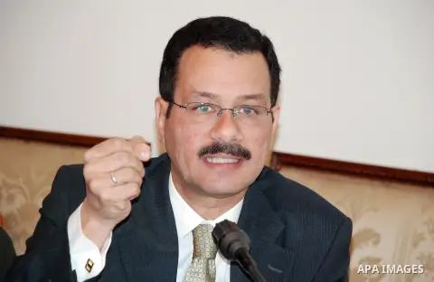 Ahmed Darwish, head of the Economic Commission for channel Suez speaks to media in cairo, Egypt, on Nov. 28, 2015. Photo by Egyptian President Office