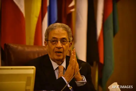 Egyptian former Secretary-General of the Arab League, Amr Moussa attends a meeting in the Arab League's headquarters in the Egyptian capital, Cairo, on Dec. 07, 2015. The Arab Thought Foundation is an international indep...