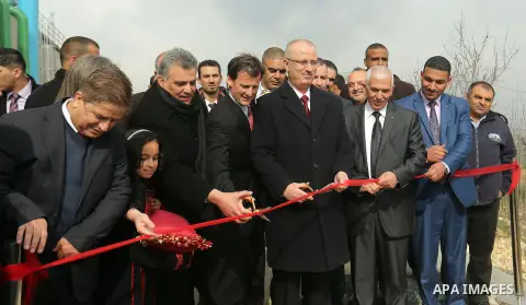 Palestinian Prime Minister, Rami Hamdallah, opens the main water pipeline project, in the West Bank city of Hebron, on December 17, 2015. Photo by Prime Minister Office