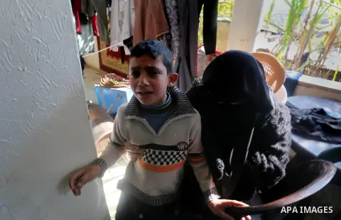 Relatives of Palestinian Hamas militant Ahmed al-Zahar, who was killed when a tunnel collapse on Tuesday, mourn during his funeral in the village of Al-Moghraga near central Gaza Strip, February 3, 2016. The collapse of...
