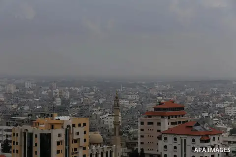 A general view show the Gaza city, on February 21, 2016. Photo by Mohammed Asad