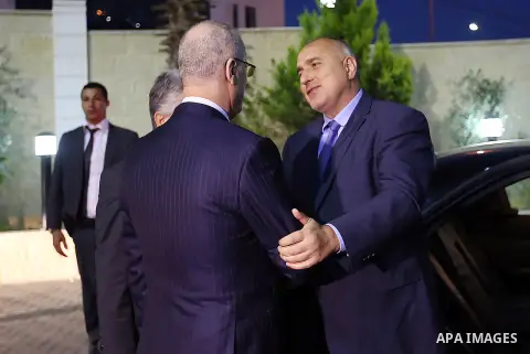 Palestinian Prime Minister Rami Hamdallah meets with Bulgarian Prime Minister Boyko Borissov, at his office in the West bank city of Ramallah on Feb. 24, 2016. Photo by Prime Minister Office