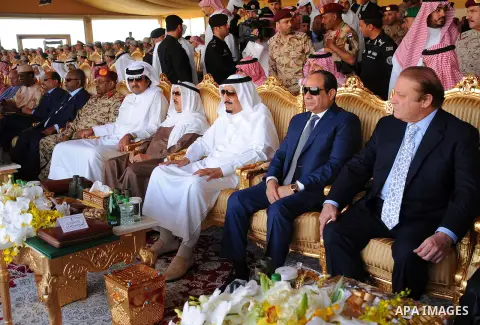 Egyptian President Abdel Fattah al-Sisi attend watches military exercises code named North Thunder with Saudi King Salman in Hafr Al-Baten, Saudi Arabia on March 10, 2016. Photo by Egyptian President Office