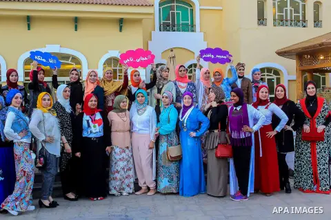 Egyptian girls take part in a competition hijab queen, in Cairo, on March 19, 2016. Photo by Amr Sayed
